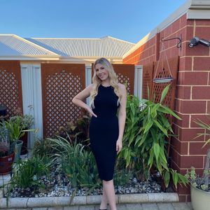 Meet your Posher, Isabella